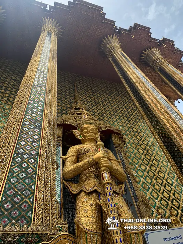 Grand Palace in Bangkok, Wat Pho and Wat Phra Kaew, Chao Phraya river cruise, buffet lunch at 77th floor of Baiyoke Sky tower, revolving deck on the top of it - photo 5